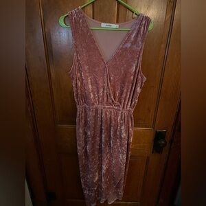 Just Fab Velvet Size Large